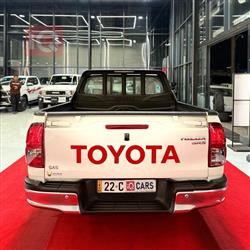 تويوتا هايلوكس